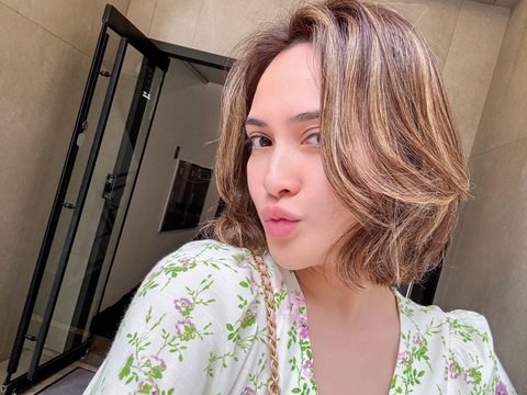 Makin Cantik dan Fresh, ini Foto-foto Terbaru Shandy Aulia dengan Gaya Rambut Baru