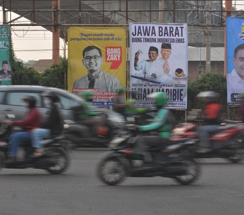 FOTO: Penampakan Alat Peraga Kampanye Pilkada Mulai Bertebaran di Bekasi