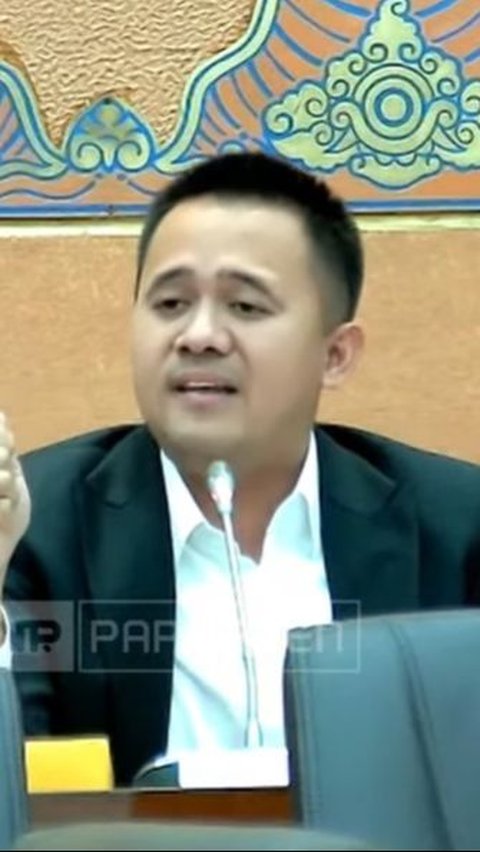 NGAMUK! DPR Sikat Dirut KAI Didiek Hartantyo Anti Kritik & Bikin Karyawan Sengsara