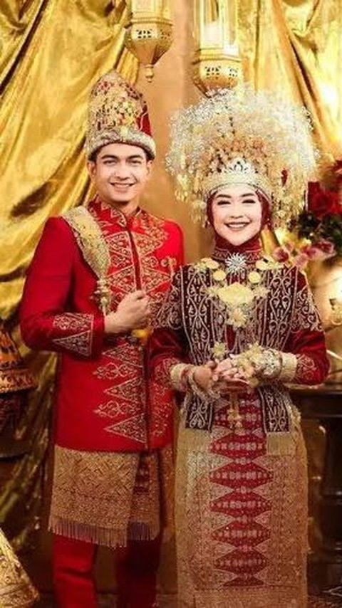 6 Potret Cantik Artis Indonesia Menikah Pakai Adat Aceh, Ada Shireen Sungkar Hingga Terbaru Beby Tsabina<br>