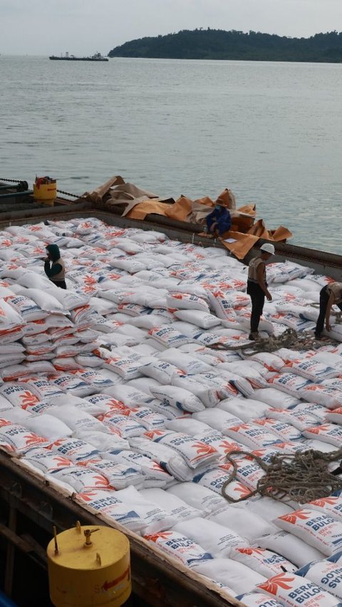 Perum Bulog Bantah Tuduhan Penggelembungan Anggaran Impor Beras dari Vietnam, Begini Penjelasannya