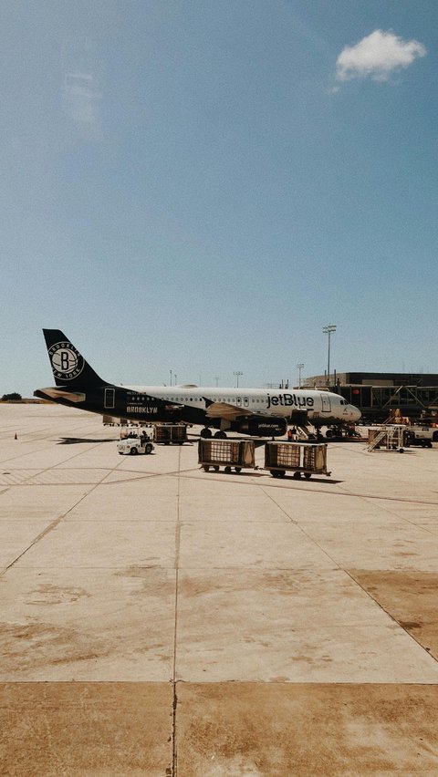 Jet Pribadi Padati Bandara di Kota Kecil Ini Saat Orang Terkaya dan Berkuasa di Dunia Kumpul Jadi Satu, Ada Pertemuan Rahasia 