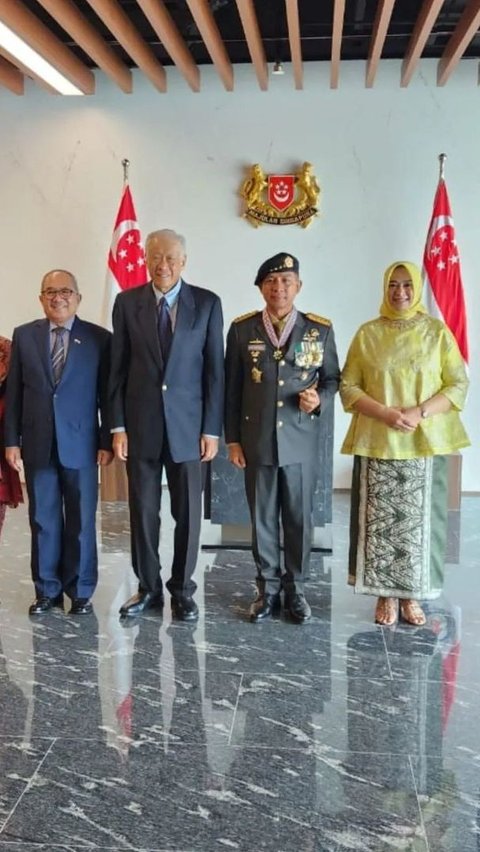 Selamat! Penghargaan untuk Panglima TNI Agus Subiyanto, Berhasil Perkuat Hubungan Pertahanan dengan SAF Dapat Medal Singapura<br>