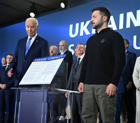 FOTO: Ekspresi Presiden Amerika Joe Biden Salah Sebut Nama Presiden Ukraina Jadi 'Putin'