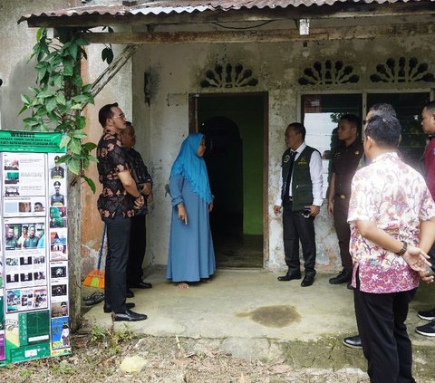 Kejati Kepri akukan Penyuluhan Door To Door pada Masyarakat Miskin