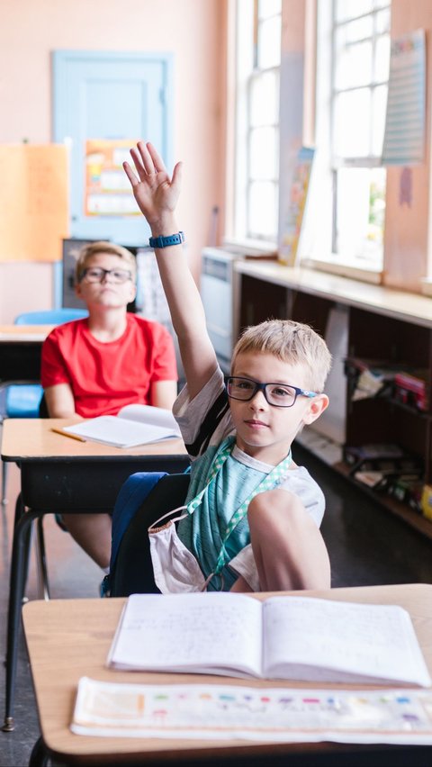 <b>Kata-Kata Semangat Menyambut Masuk Sekolah Baru, Penuh Kesan</b>