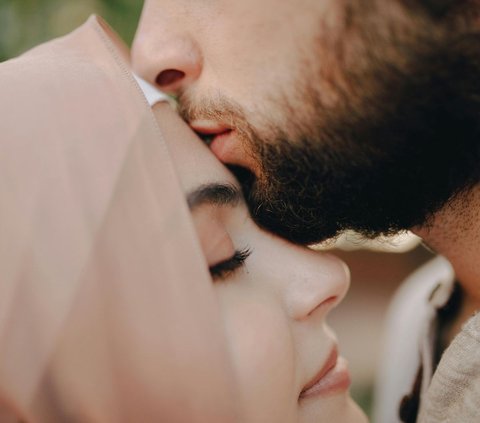 Try Doing These 5 Light Practices to Earn Great Rewards in Married Life