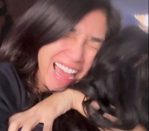 So Happy! Ussy Sulistiawaty Screams When She Hears Her Second Daughter Accepted to Her Favorite University