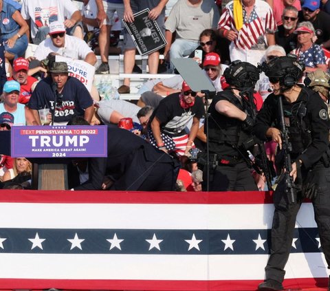 FOTO: Momen Donald Trump Ditembak Sniper Berjarak Ratusan Meter Saat Kampanye di Pennsylvania