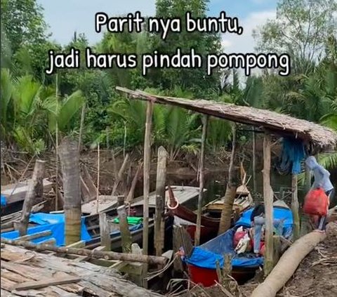 Wanita Ini Abadikan Momen saat Bertugas Jadi Guru PPPK di Daerah Terpencil Riau, Berangkat Pakai Perahu hingga Tidak Ada Aliran Listrik