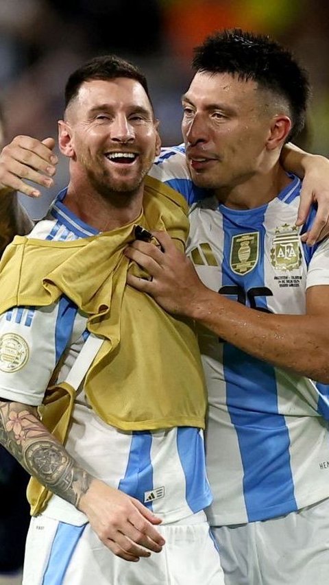 Selain itu, Trofi Copa America 2024 ini menjadi trofi juara keenam yang pernah diraih La Pulga bersama Timnas Argentina. Lionel Messi membawa Timnas Argentina juara Copa America 2024. Foto: Reuters<br>