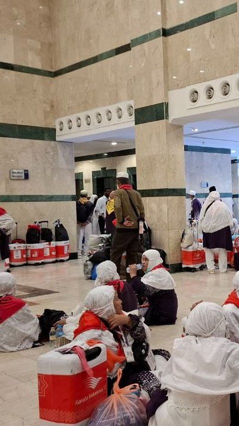 Pesawat Garuda Rusak, 448 Jemaah Haji Gagal Pulang ke Tanah Air