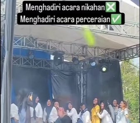 Different! 10 Viral Divorce Celebration Photos Celebrated Like a Wedding Party in Lampung: Congratulations on Being a Divorcee