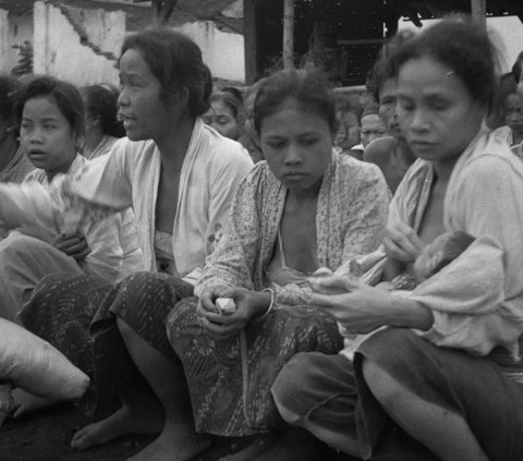 Serdadu Doyan Mabuk dan Main Perempuan