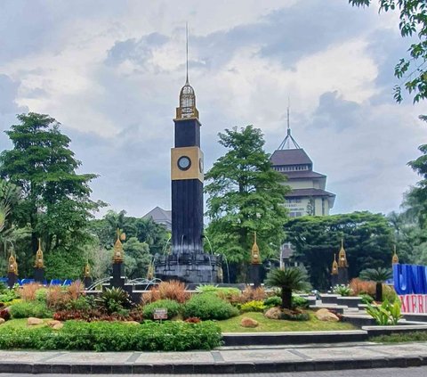 Sosok Andromeda Qomariah Kepala Diskop UKM Jatim, Terkenal Baik dan Pekerja Keras Semasa Hidup