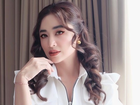 Dewi Perssik's Response When Mentioned to Have Dated Ahmad Dhani