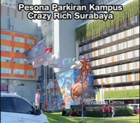 Begini Isi Parkiran Kampus 'Crazy Rich' Surabaya, Mobil Miliaran Terpajang