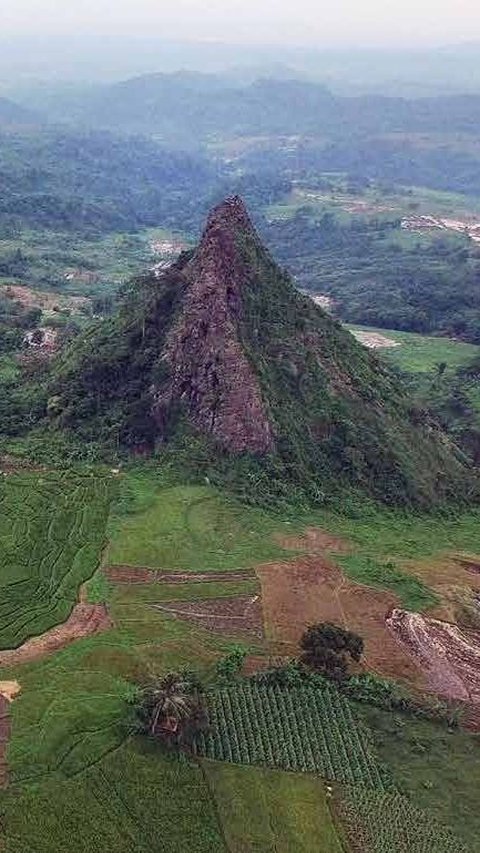 Fakta Unik Gunung Patenggeng Purwakarta, Peninggalan Zaman Purba yang Ada di Cerita Sangkuriang