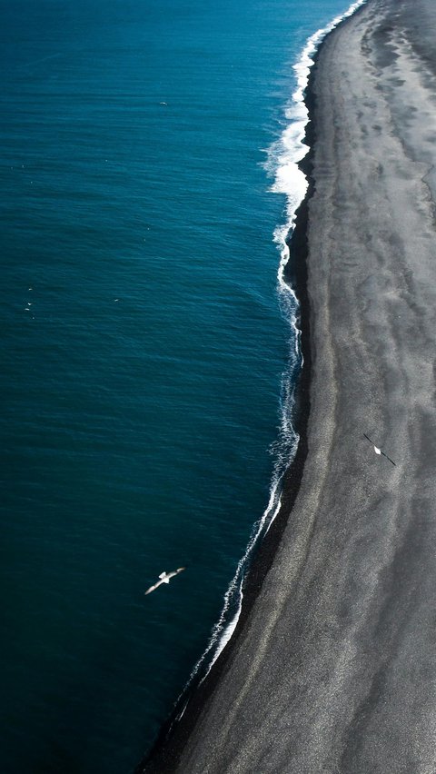 The Only Ocean in the World that Doesn't Have a Coastline, a Terrifying Natural Phenomenon