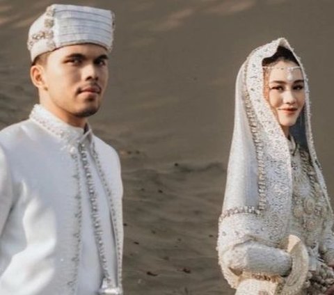 Leaked! 10 Photos of Aaliyah Massaid & Thariq's Prewedding, a Combination of Minang and Javanese Customs