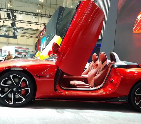 MG Cyberster Electric Sports Car Launches at GIIAS 2024, Priced at IDR 1.68 Billion