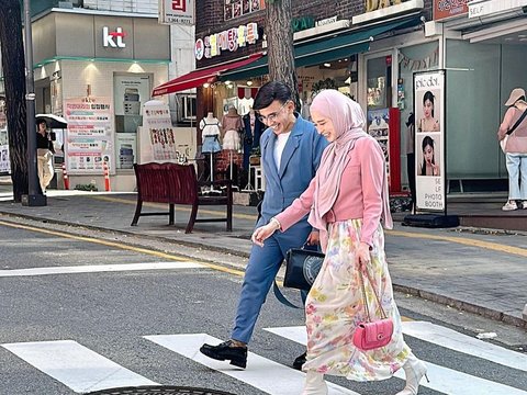 8 Momen Keseruan Inara Rusli Jalan-jalan di Korea Selatan, Netizen 'Cantiknya Sudah Seperti Orang Korea Gak Perlu Oplas'