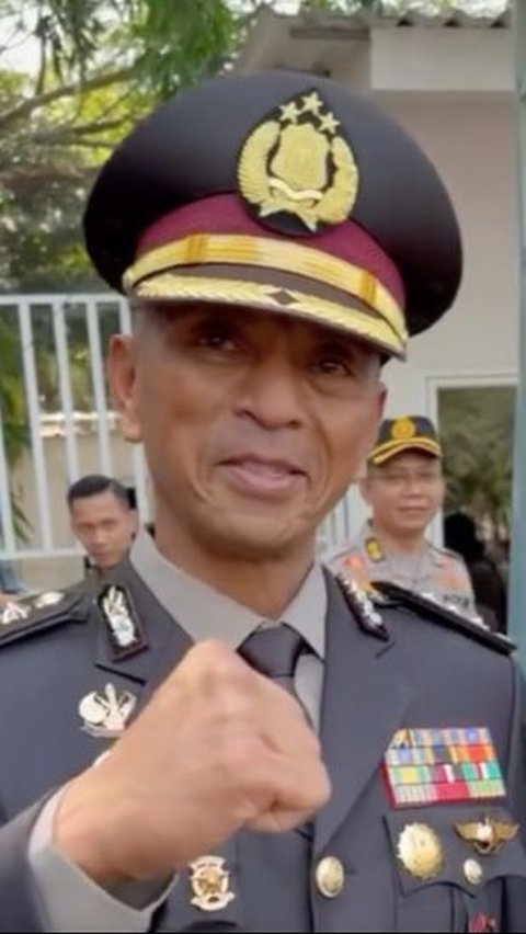 Theodore Gomgom jadi Lulusan Terbaik Akpol 2024, Sang Ayah Bangga 'Putra yang Luar Biasa Anugrah dari Tuhan'<br>