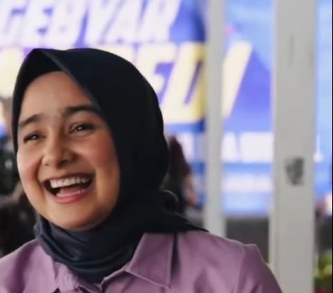 6 Moments Sonya Fatmala and Hengky Kurniawan Tempted by High School Students