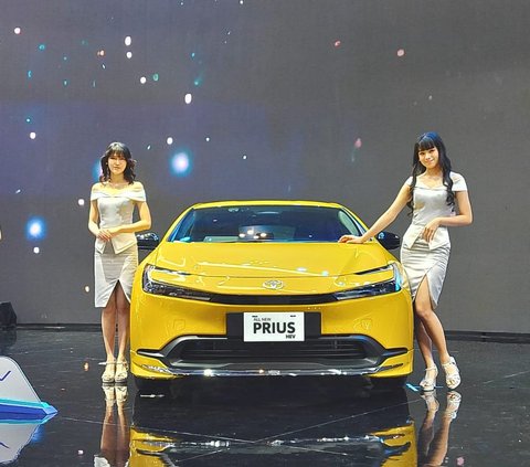 Lineup of Toyota's Latest Hybrid Cars at GIIAS 2024, Including the All New Prius