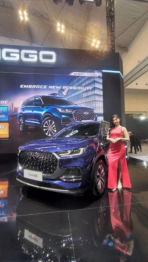 Chery Tiggo 8 Menyapa Pengunjung GIIAS 2024 dengan Dua Pilihan Varian