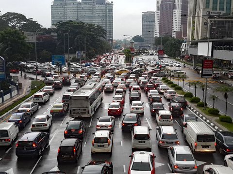 Cars and Motorcycles Must Have Insurance Starting Next Year