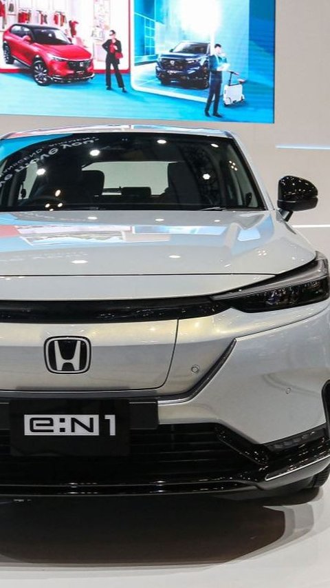 FOTO: Tampilan Elegan e:N1, Mobil Listrik Pertama Honda di GIIAS 2024