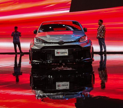 FOTO: Toyota Ramaikan GIIAS 2024 dengan All New Prius hingga GR Yaris Facelift, Ini Penampakannya!