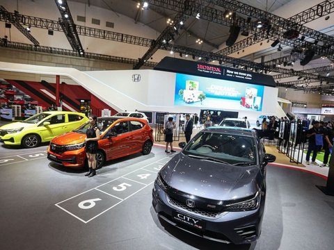 FOTO: Tampilan Elegan e:N1, Mobil Listrik Pertama Honda di GIIAS 2024