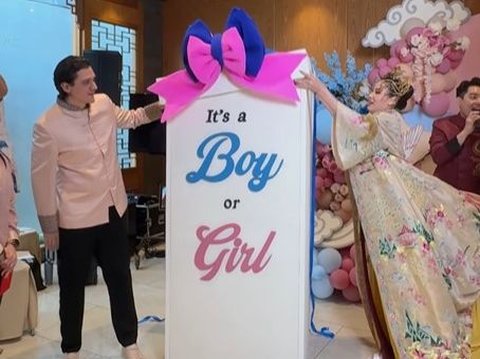 Exciting Portraits of Patricia Gouw's Gender Reveal Event, with Barongsai Performance!