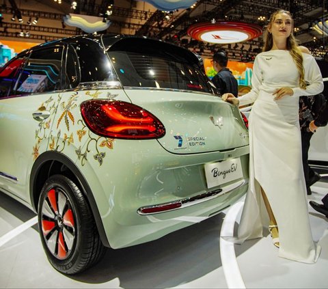 FOTO: Rayakan 7 Tahun di Indonesia, Wuling Tebar Promo dan Hadirkan Binguo EV Edisi Spesial di GIIAS 2024