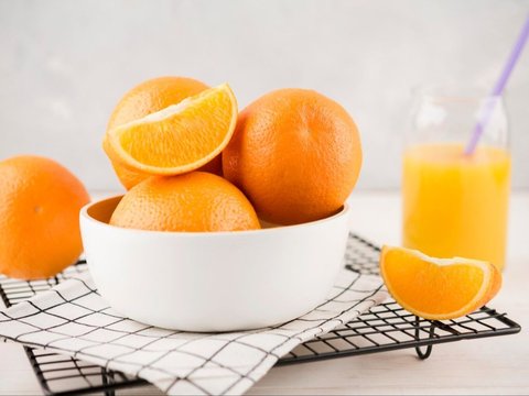 Konsumsi Makanan Tinggi Vitamin C