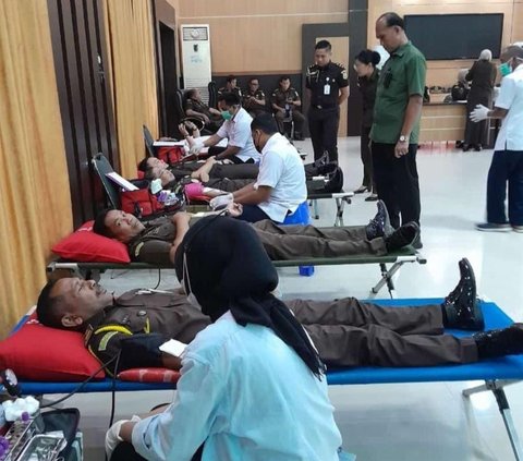 Potret Bakti Sosial Kejaksaan di Berbagai Daerah dalam Rangka Peringatan HBA ke-64 dan IAD ke-24