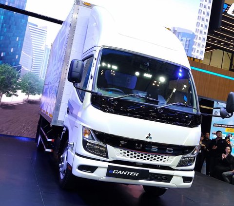 Mitsubishi Fuso eCanter Electric Truck Officially Marketed in Indonesia