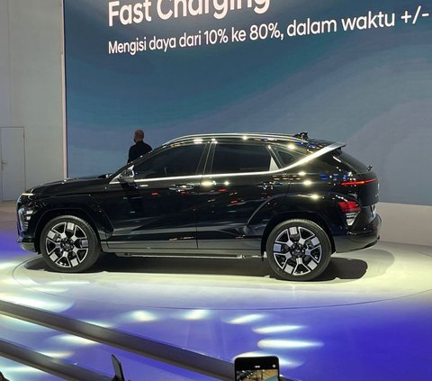 Hyundai Kona Electric Mejeng di GIIAS 2024, Harga Diumumkan Mulai Rp499 Juta