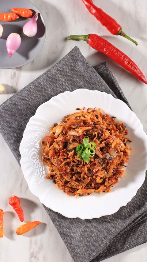 Shredded Tuna with Basil Recipe, Savory with Tempting Aroma