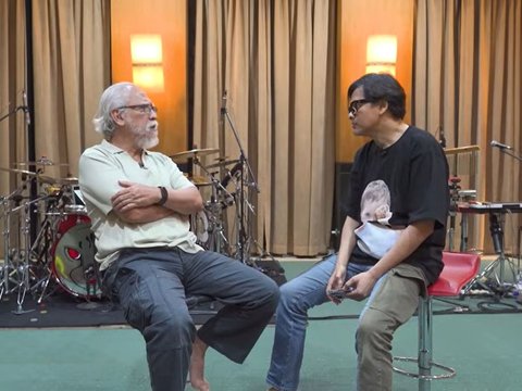 Iwan Fals Ungkap Kekhawatiran AI di Musik: Seram, Orang Jadi Malas Main Musik