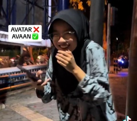 Wanita di Kediri Sewa Papan Reklame untuk Beri Ucapan Ulang Tahun Suaminya, Aksinya Viral