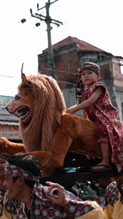 Tradisi Unik Anak-Anak di Tasikmalaya yang Akan Disunat, Wajib Dimandikan dan Diarak Keliling Kampung