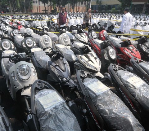 Dalam operasi ini, Polri berhasil mengamankan sebanyak 675 unit sepeda motor yang berasal dari berbagai daerah di Indonesia. Foto: merdeka.com / Imam Buhori<br>