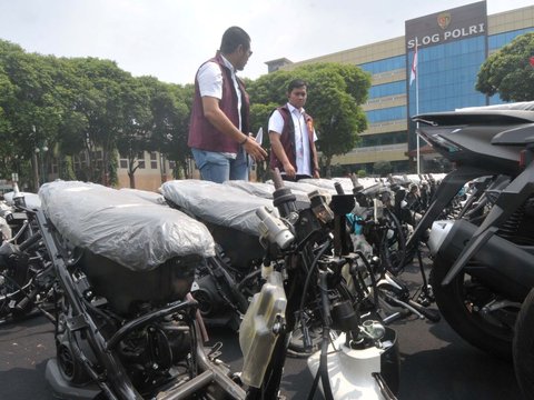 FOTO: Bareskrim Ungkap Kasus Tindak Pidana Fidusia Jaringan Internasional, Amankan 675 Unit Sepeda Motor