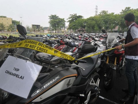 FOTO: Bareskrim Ungkap Kasus Tindak Pidana Fidusia Jaringan Internasional, Amankan 675 Unit Sepeda Motor