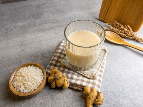 4. Resep Jamu Beras Kencur