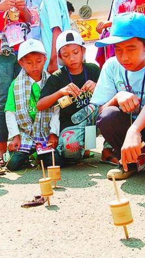 <b>Intip Serunya Gasiang, Permainan Tradisional Khas Minangkabau yang Kini Hampir Punah</b><br>