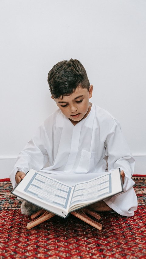 Prayer of Children for Deceased Parents, a Beautiful Gift for Them in the Afterlife